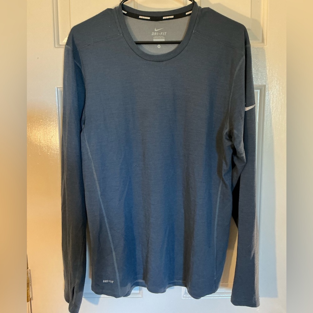 Nike Mens Running Long sleeve Shirt, Dri-Fit Wool Blend, Sz. M. Gray/Blue